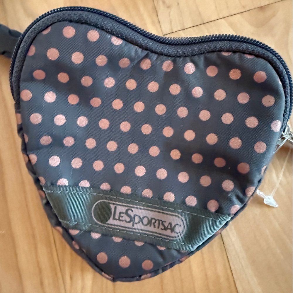 💕LeSportsac Heart Pouch with Pink Dots 💕
